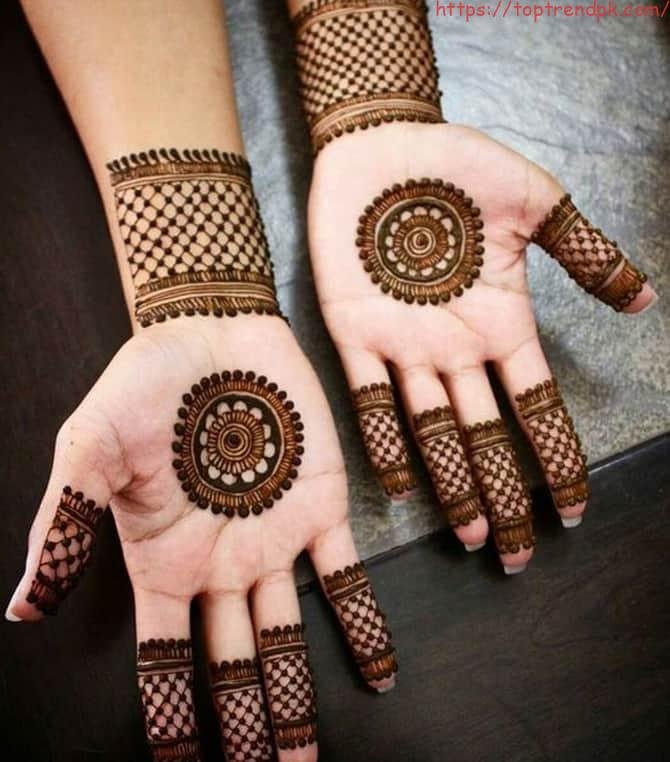 Criss Cross Mehndi Designs