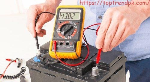 Testing a car battery with a multimeter Simple Guide 