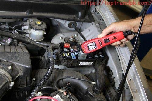 Testing a car battery with a multimeter Via Power Probe